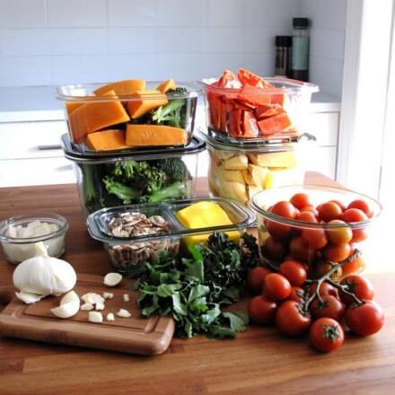 Meal Prep for Beginners: Your First Week Made Easy (2025-2026)