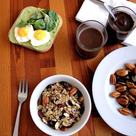 Meal Plan to Gain Weight: Healthy Calorie Surplus Menu (2025-2026)